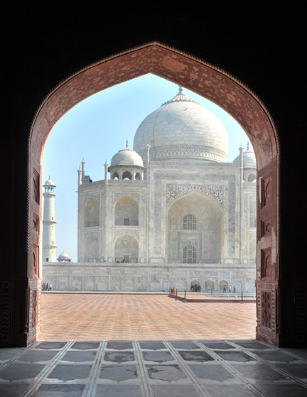 DSC_1358-taj-through-archway-adjusted-1114300-2