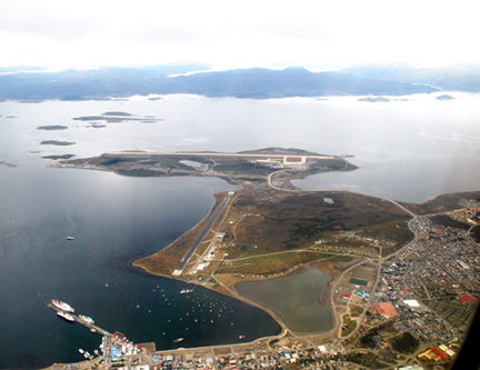 Ushuaia-to-antarctica-and-back-march-2009-(63)-8511360