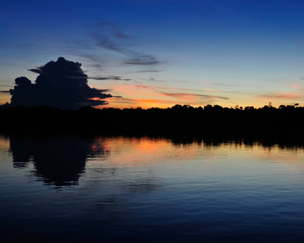 _DSC2512-ecuador-sunset-Pilchicocha-lake