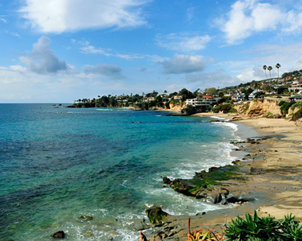 _DSC3459-looking-north-from-heisler-park-46300-card-V2