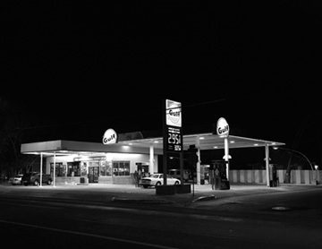 _DSC8214-8511360-BW1