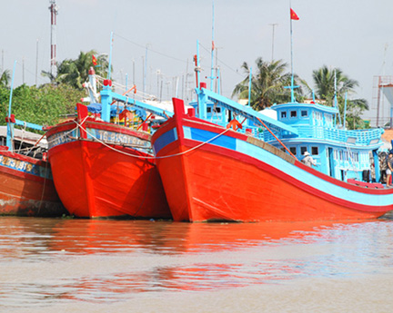 mekong-delta-red-fishing-bo